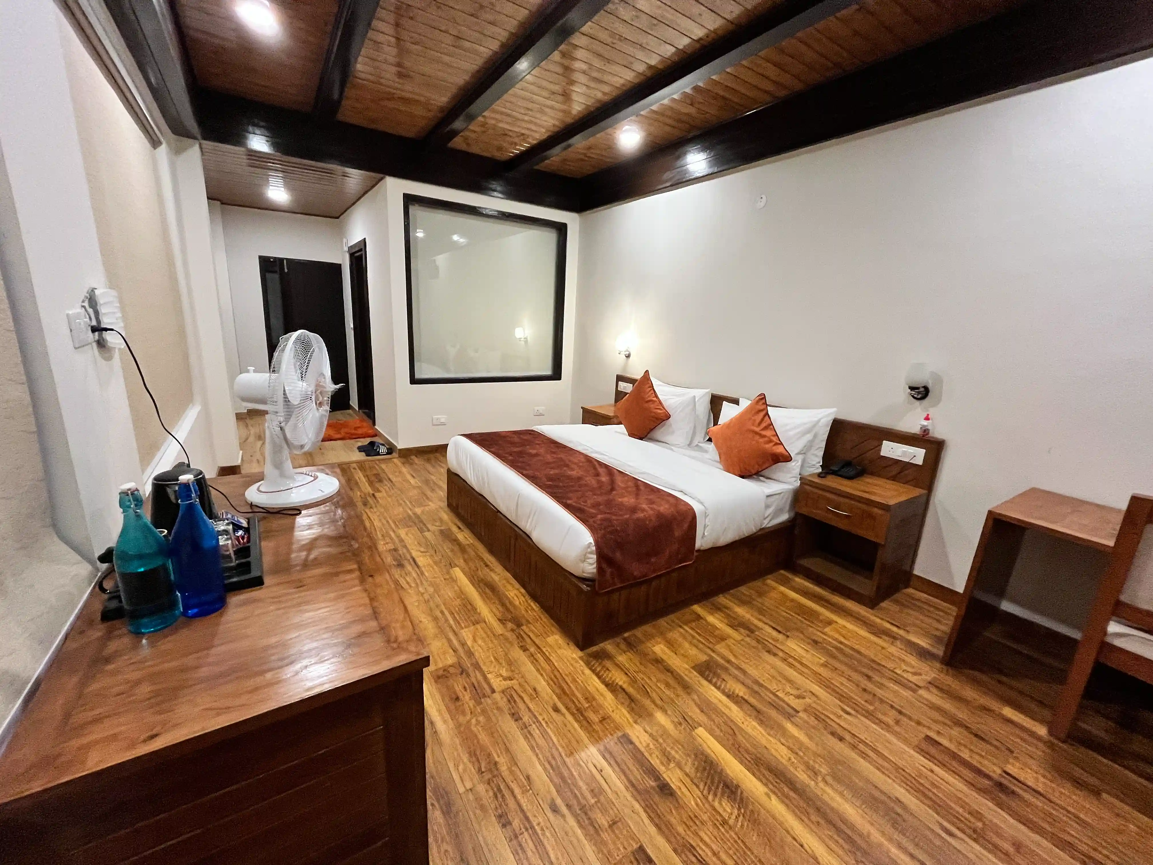 Deluxe Executive Rooms